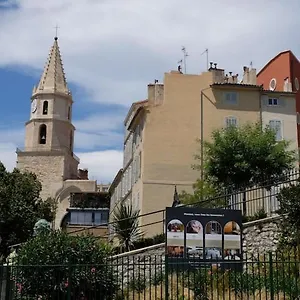 Appart hôtel Residhotel Vieux Port